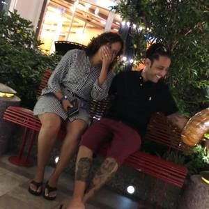 Meet your Posher, Joya